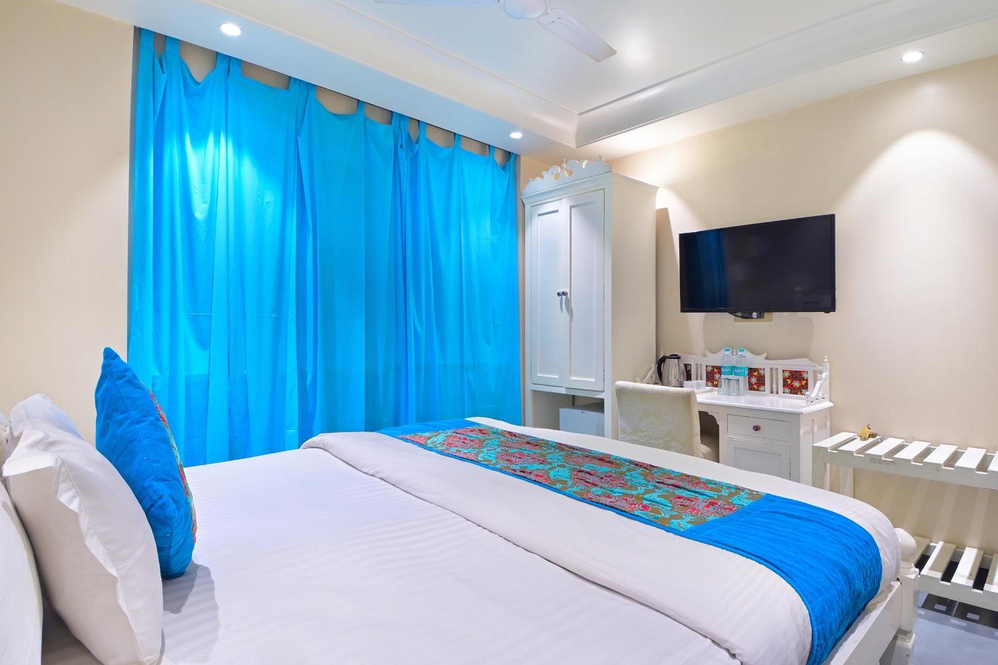 The Pinky Villa - Heritage Boutique Suites New Delhi Bagian luar foto